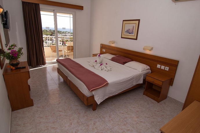 Imagen de la habitación del Hotel Stella View Studios. Foto 9