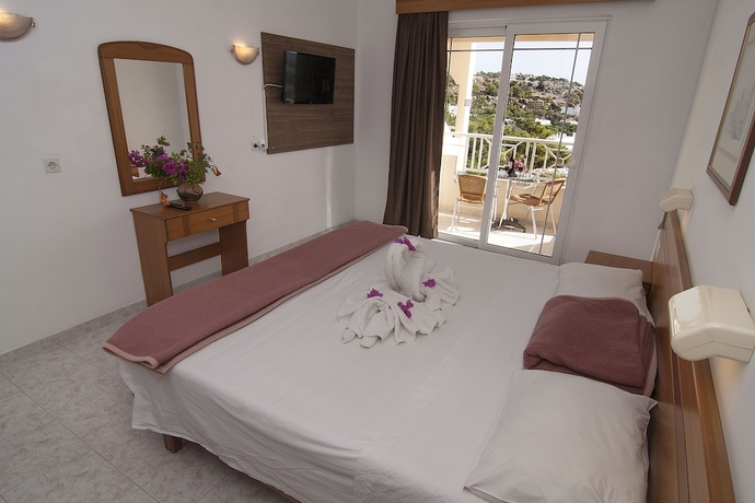 Imagen de la habitación del Hotel Stella View Studios. Foto 16