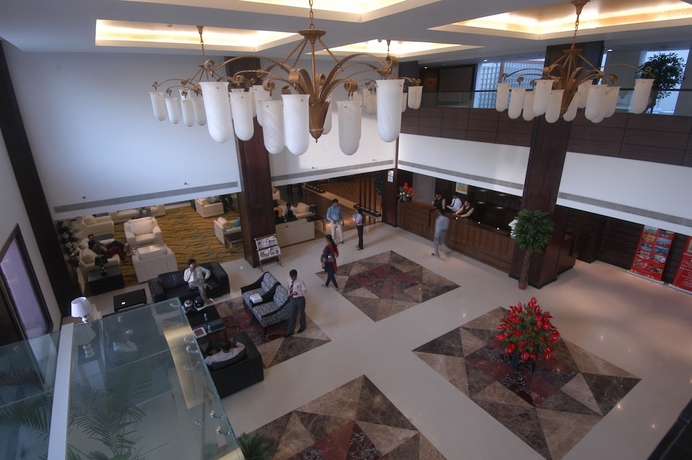 Imagen de los interiores del Hotel Stellar Resorts. Foto 16