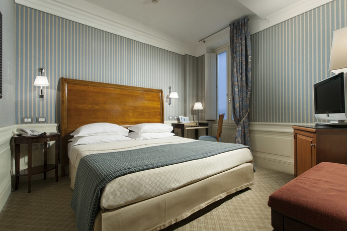 Imagen de la habitación del Hotel Stendhal, Roma. Foto 7