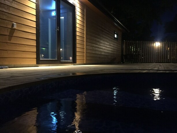 Imagen de la piscina del Hotel Stenholmen G&aring;rdshotell. Foto 23