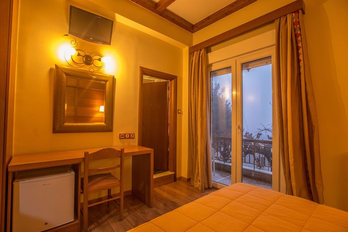 Imagen de la habitación del Hotel Steni. Foto 5