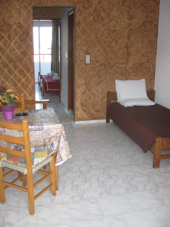 Imagen de la habitación del Hotel Stenna Apartments. Foto 6