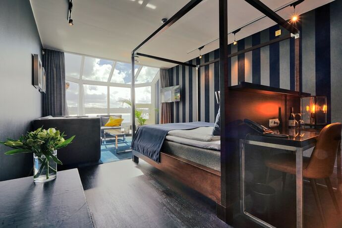 Imagen de la habitación del Hotel Stenungsbaden Yacht Club. Foto 16