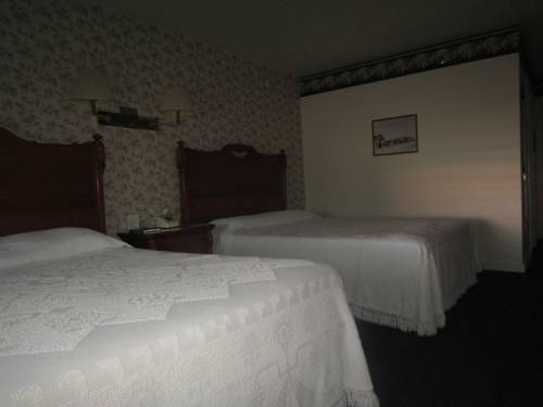 Imagen de la habitación del Hotel Step Back Inn. Foto 5