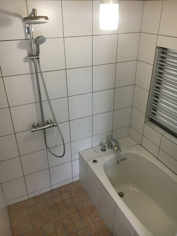 Imagen de la habitación del Hotel Step Pier. Foto 36