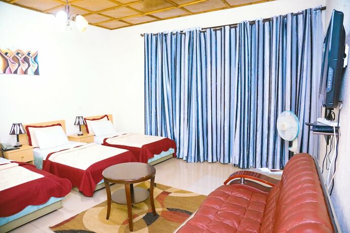 Imagen general del Hotel Step Town. Foto 2