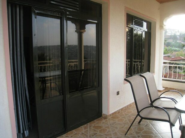 Imagen general del Hotel Step Town. Foto 10