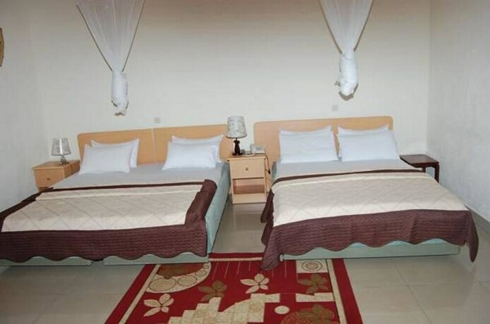 Imagen de la habitación del Hotel Step Town. Foto 15