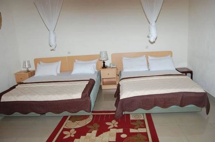 Imagen de la habitación del Hotel Step Town. Foto 19