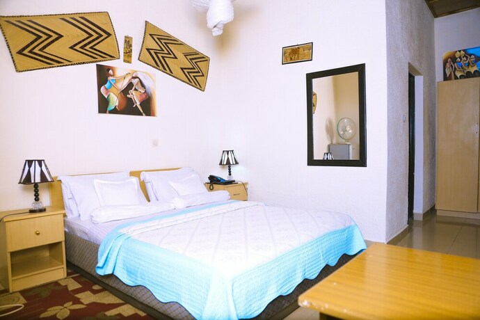Imagen de la habitación del Hotel Step Town. Foto 27