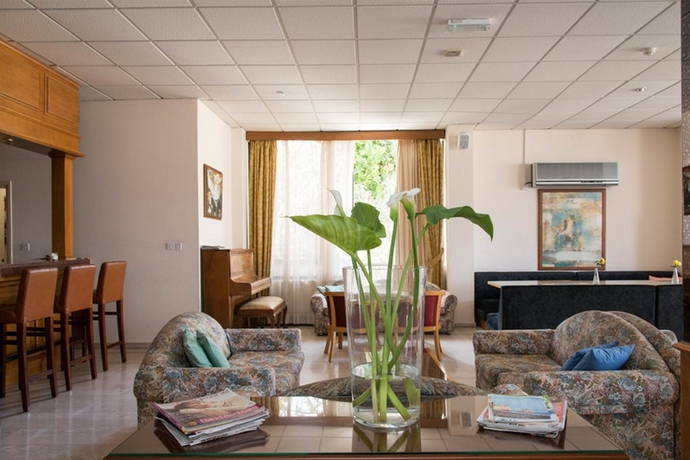 Imagen general del Hotel Stephanos Apts. Foto 4