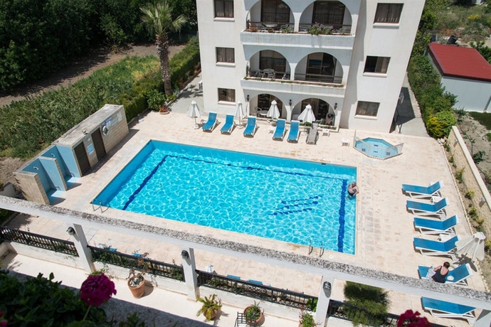 Imagen general del Hotel Stephanos Apts. Foto 7