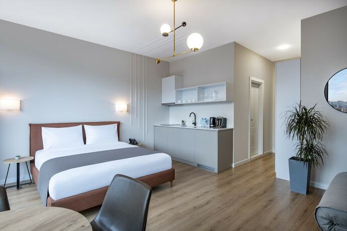 Imagen de la habitación del Hotel Steps Batumi And Suites. Foto 25