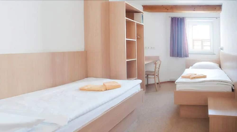 Imagen de la habitación del Hotel Steps-Hotel. Foto 15