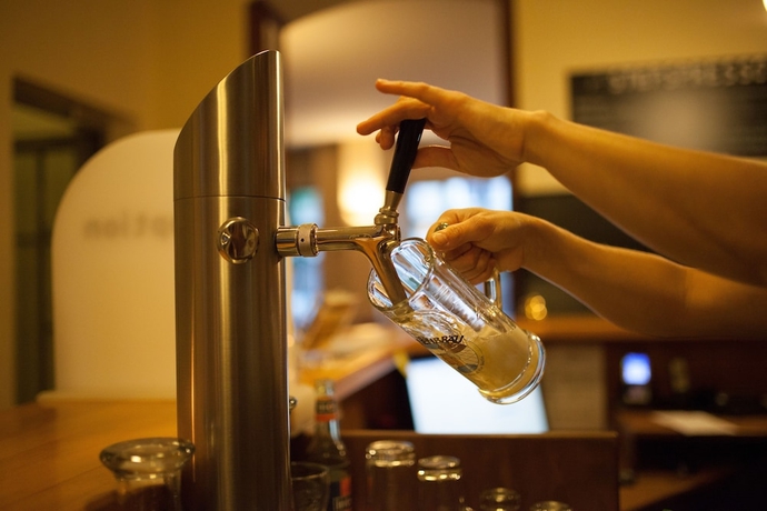 Imagen del bar/restaurante del Hotel Steps-Hotel. Foto 7