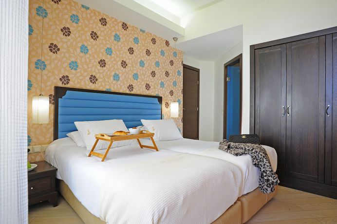 Imagen de la habitación del Hotel Steris Elegant Beach and Apartments. Foto 15