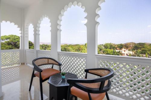 Imagen general del Hotel Sterling Aravalli Udaipur. Foto 4