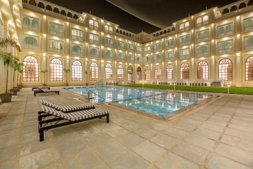Imagen general del Hotel Sterling Aravalli Udaipur. Foto 15