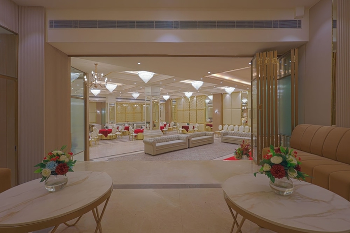 Imagen de los interiores del Hotel Sterling Avante Mohali. Foto 16