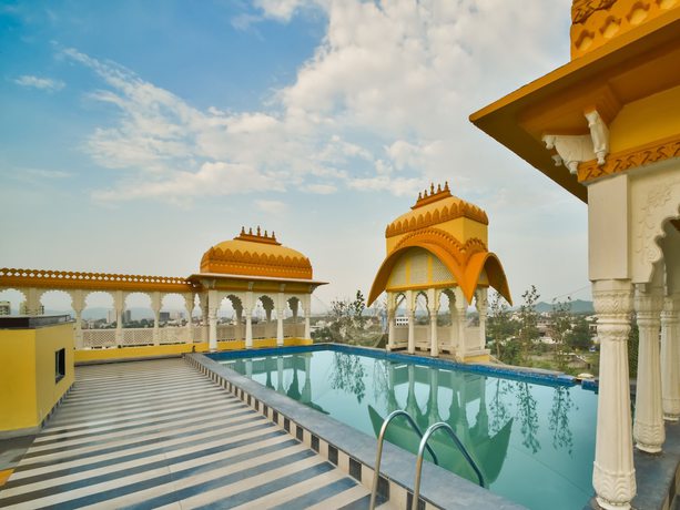 Imagen de los exteriores del Hotel Sterling Balicha Udaipur. Foto 14