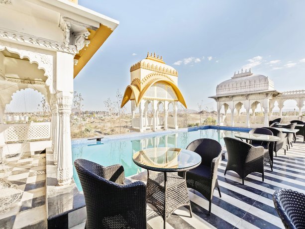 Imagen de la habitación del Hotel Sterling Balicha Udaipur. Foto 10