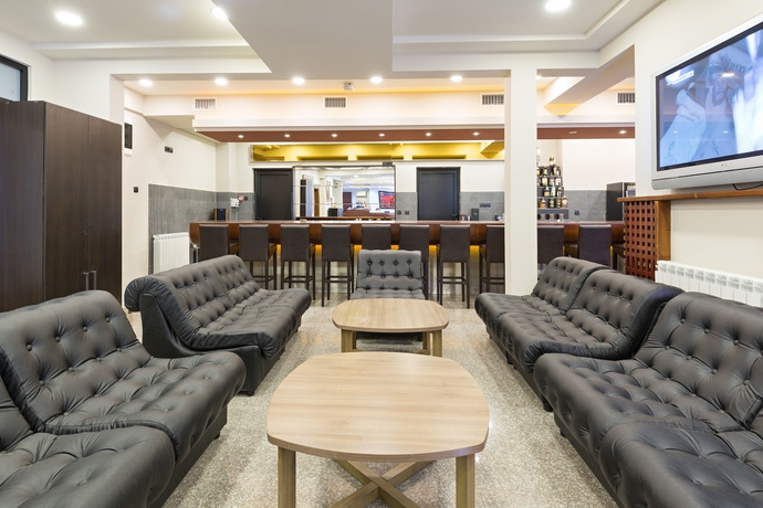Imagen de los interiores del Hotel Sterling, Belgrado. Foto 16