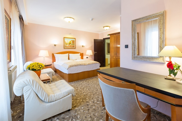 Imagen de la habitación del Hotel Sterling, Belgrado. Foto 11