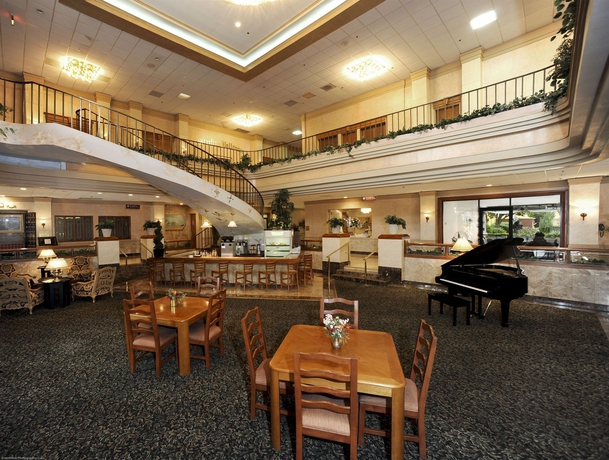 Imagen de los interiores del Hotel Sterling Dallas. Foto 9
