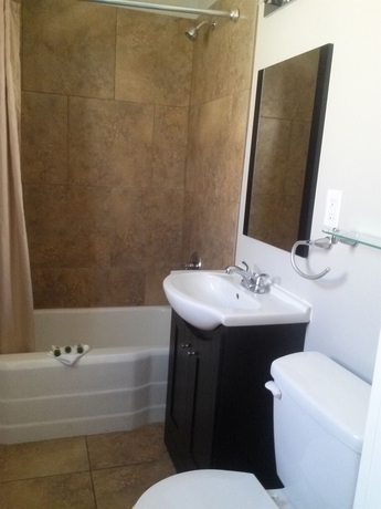 Imagen de la habitación del Hotel Sterling Gardens. Foto 10