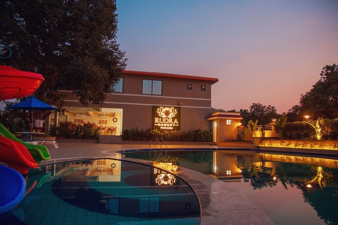 Imagen general del Hotel Sterling Gir. Foto 9