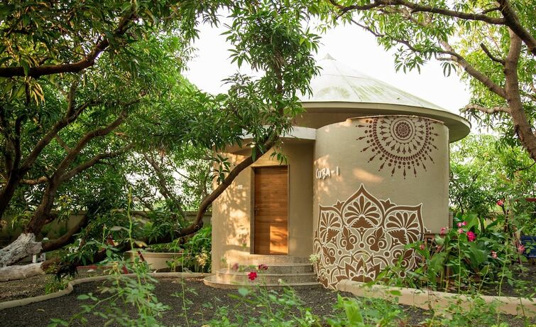 Imagen general del Hotel Sterling Gir. Foto 14