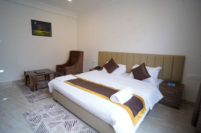 Imagen de la habitación del Hotel Sterling Inn. Foto 15