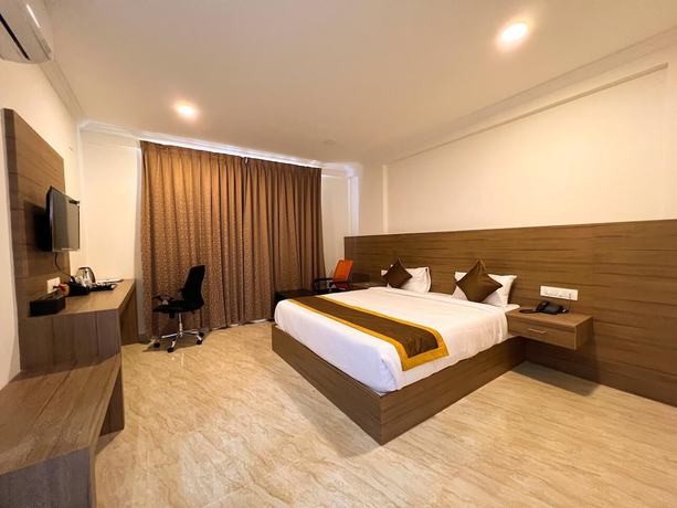 Imagen de la habitación del Hotel Sterling Inn. Foto 16