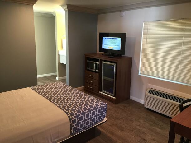 Imagen de la habitación del Hotel Sterling Inn, Santa Clara. Foto 18