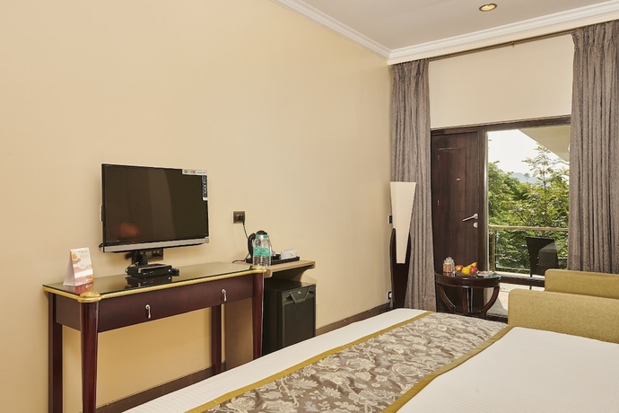 Imagen de la habitación del Hotel Sterling Mount Abu. Foto 11