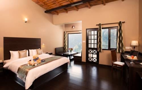 Imagen de la habitación del Hotel Sterling Nainital. Foto 1