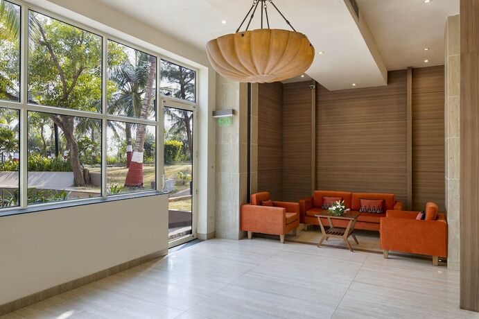 Imagen general del Hotel Sterling Puri. Foto 2