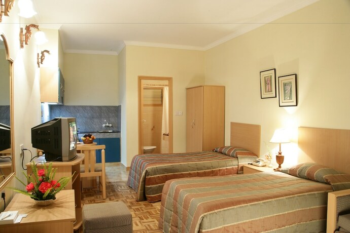 Imagen de la habitación del Hotel Sterling Puri. Foto 17