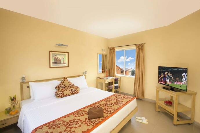 Imagen de la habitación del Hotel Sterling Puri. Foto 24