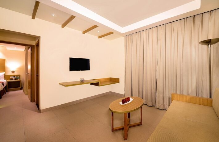 Imagen de la habitación del Hotel Sterling Puri. Foto 33