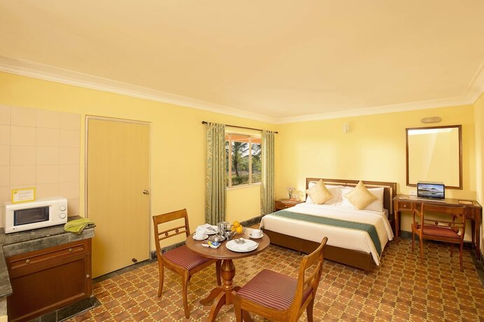 Imagen de la habitación del Hotel Sterling Puri. Foto 34