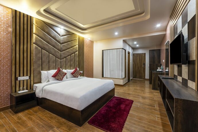 Imagen de la habitación del Hotel Sterling Shivalik Chail. Foto 17