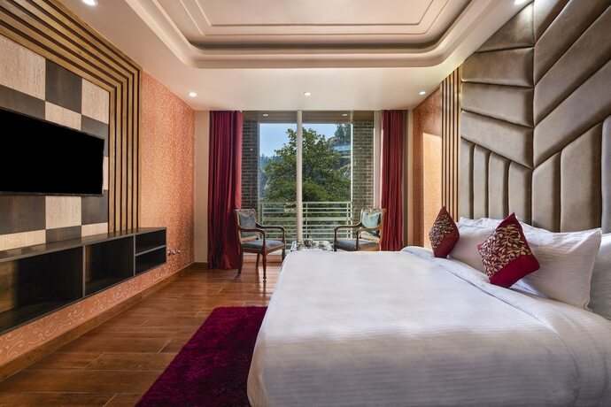 Imagen de la habitación del Hotel Sterling Shivalik Chail. Foto 19