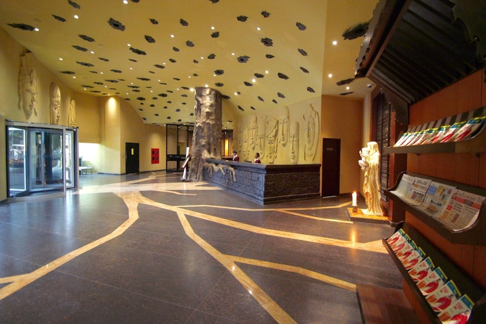 Imagen de los interiores del Hotel Sterlings Mac. Foto 19