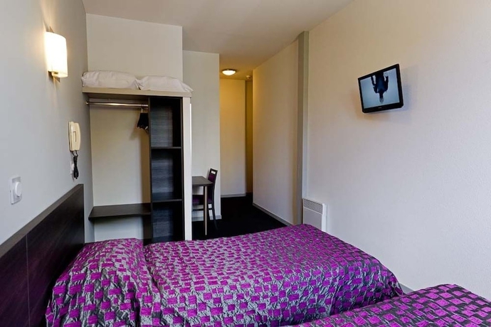 Imagen de la habitación del Hotel St-etienne. Foto 4