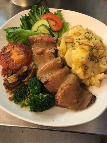 Imagen del bar/restaurante del Hotel Stetindl. Foto 8