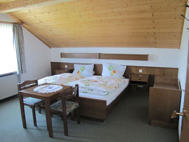 Imagen de la habitación del Hotel Steuer. Foto 10