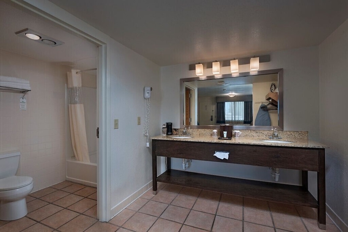 Imagen de la habitación del Hotel Stevens Inn a Howard Johnson by Wyndham. Foto 9