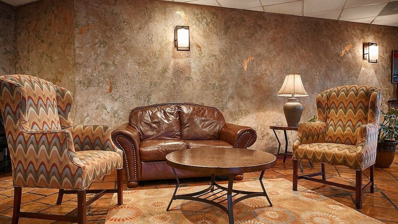 Imagen de los interiores del Hotel Stevens Inn a Howard Johnson by Wyndham. Foto 16